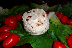 Caciottina alle noci (fresh buffalo or cow mozzarella with nuts)