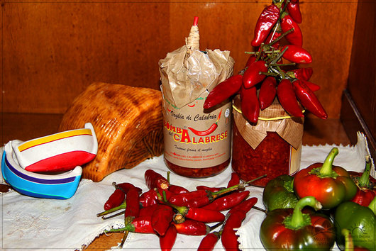 Dinamite calabrese (spicy chili mixture)